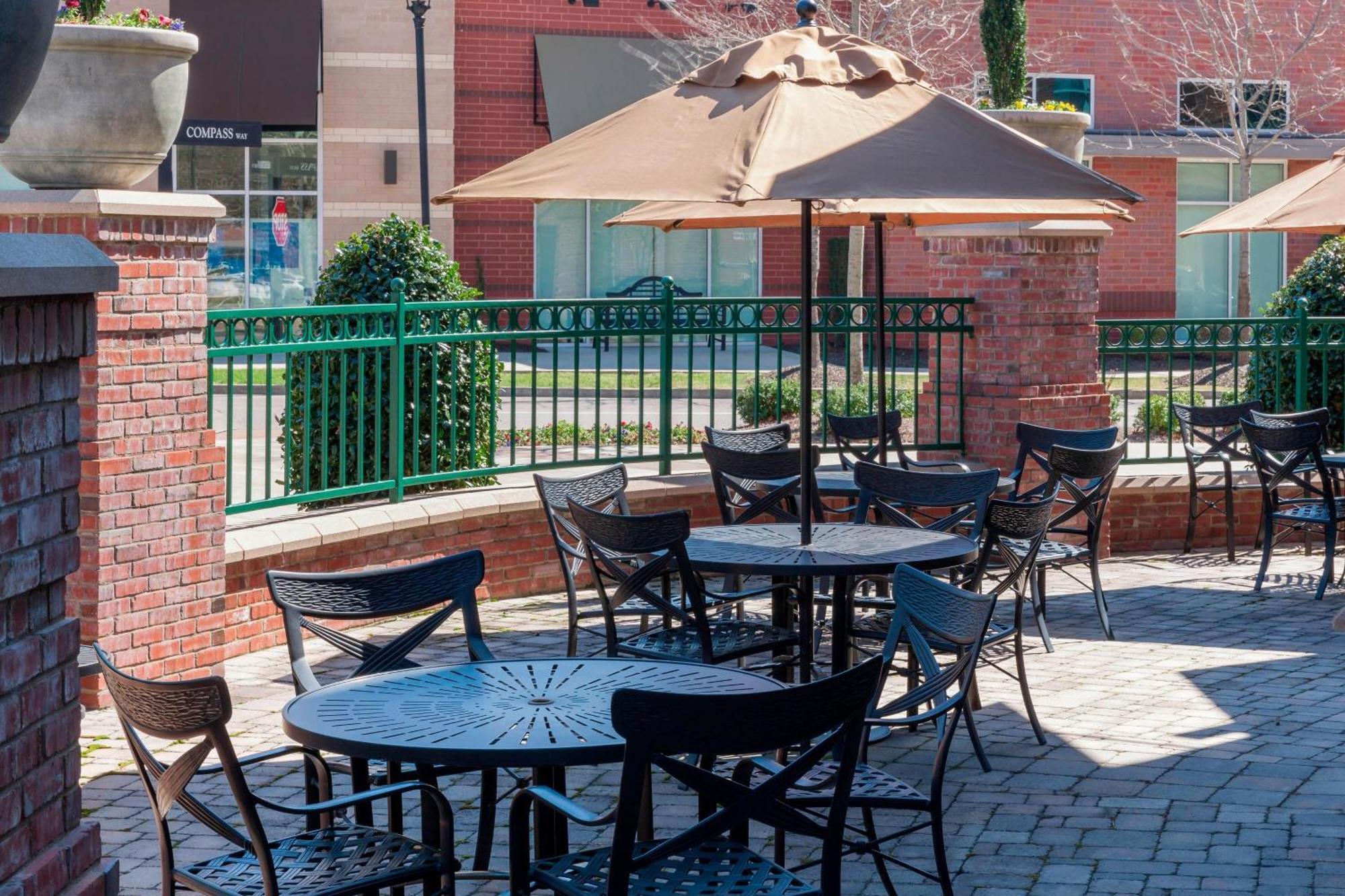 Courtyard By Marriott Franklin Cool Springs Hotel Exterior foto